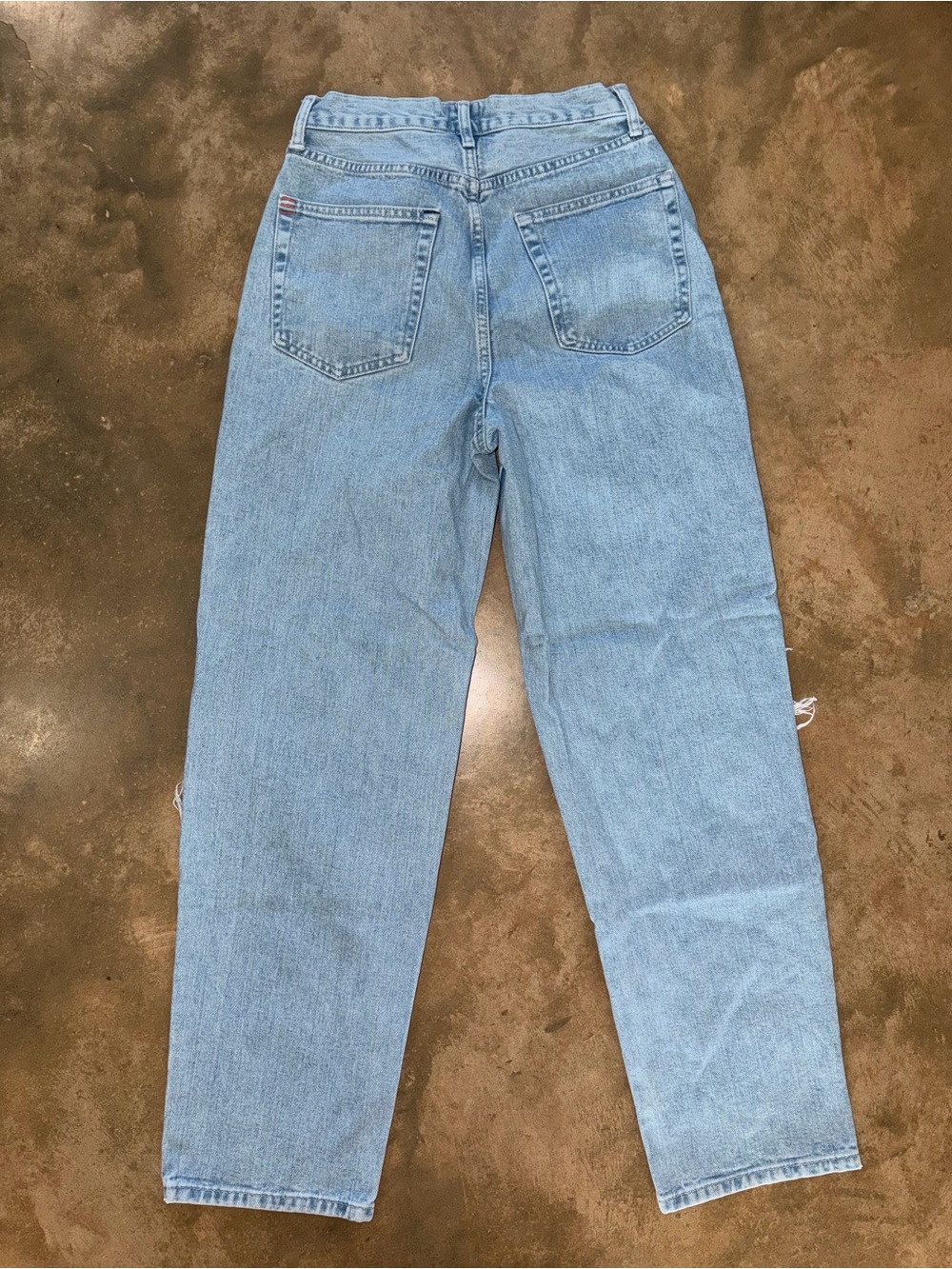 BDG Urban Outfitters Baggy Boyfriend Distressed Jeans Light Wash 27 L32 - Picture 3 of 12